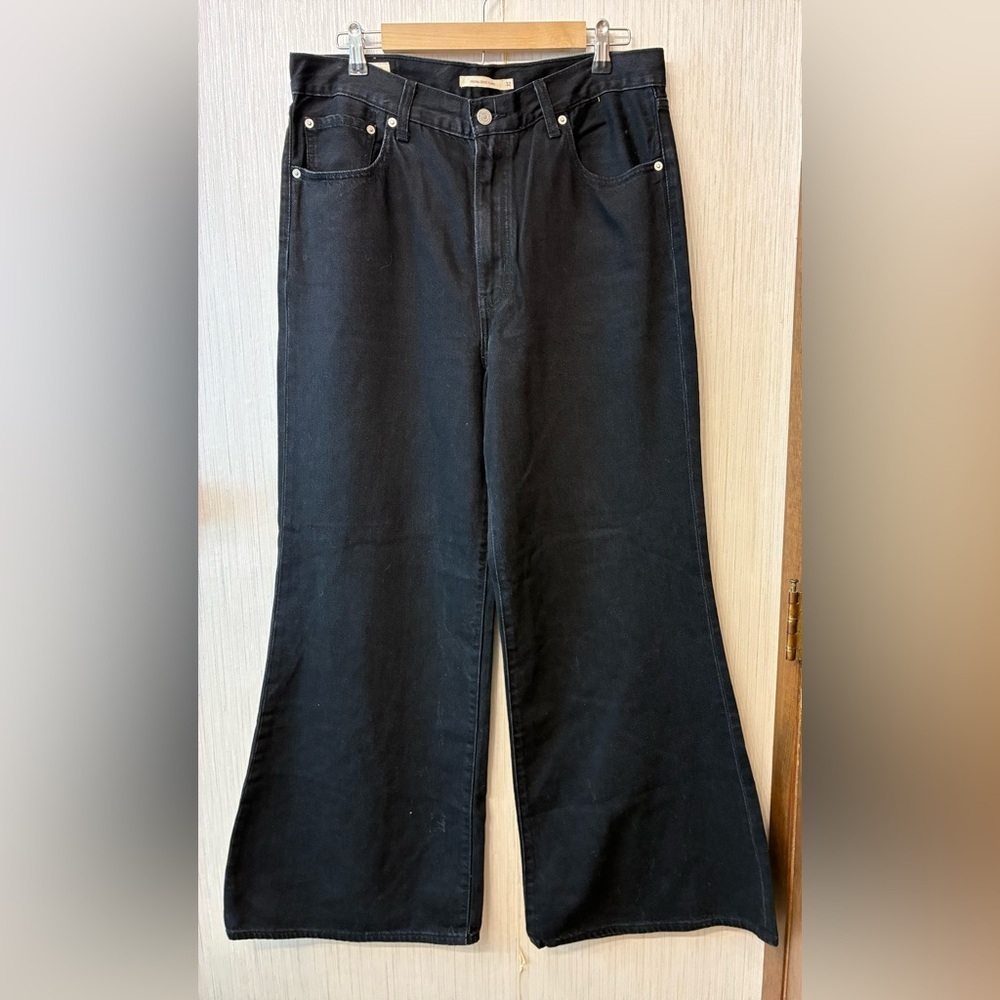 Levi's HIGH LOOSE‎ FLARE Black Denim Wide Leg Jeans Size 32